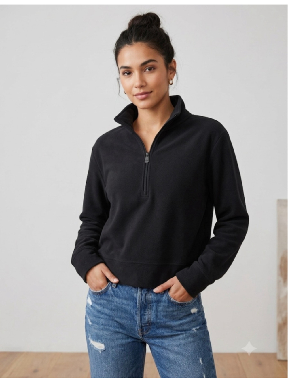 Women's Travis Mathew Black Quarter-Zip Sweatshirt L